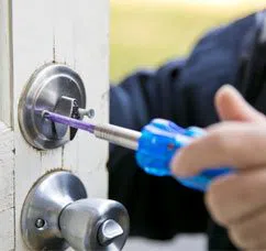 City Locksmith Store Bedford, OH 216-714-0238 City Locksmith Store Bedford, OH 216-714-0238 - 12-Changing-Locks
